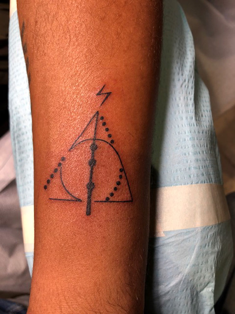 This is the start of my Harry Potter Sleeve, would love to see everyone's  thoughts and ideas for future tattoos. : r/harrypotter