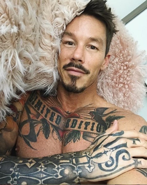 David Bromstad knows good art when he sees it. | Hart & Huntington